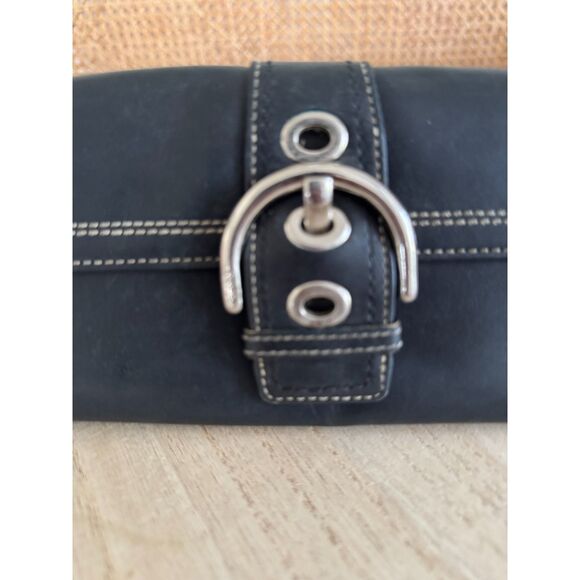 Y2K Coach Black Leather Wallet w/Equestrian Buckle - Unisex - Picture 5 of 9